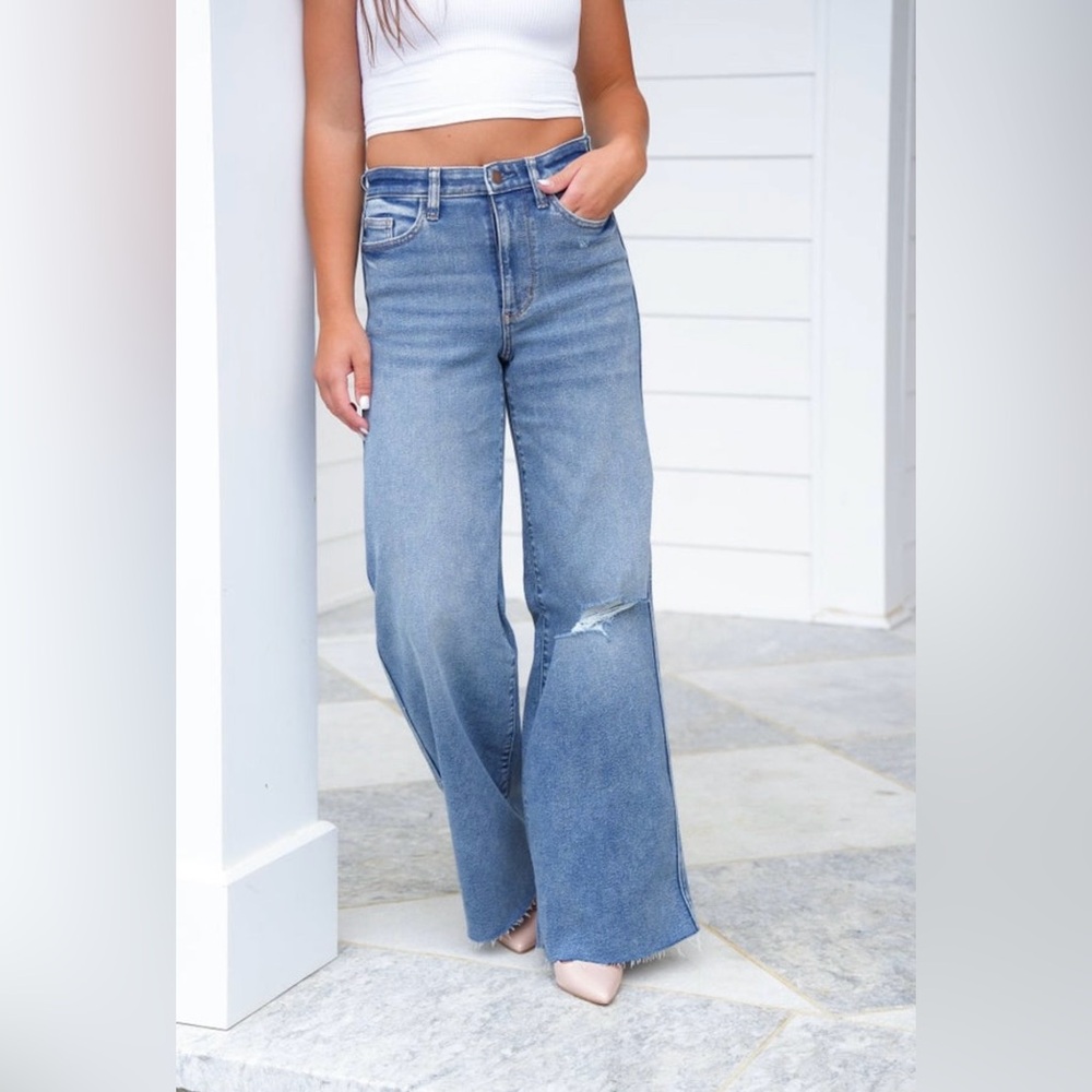 Judy Blue wide leg Jeans
